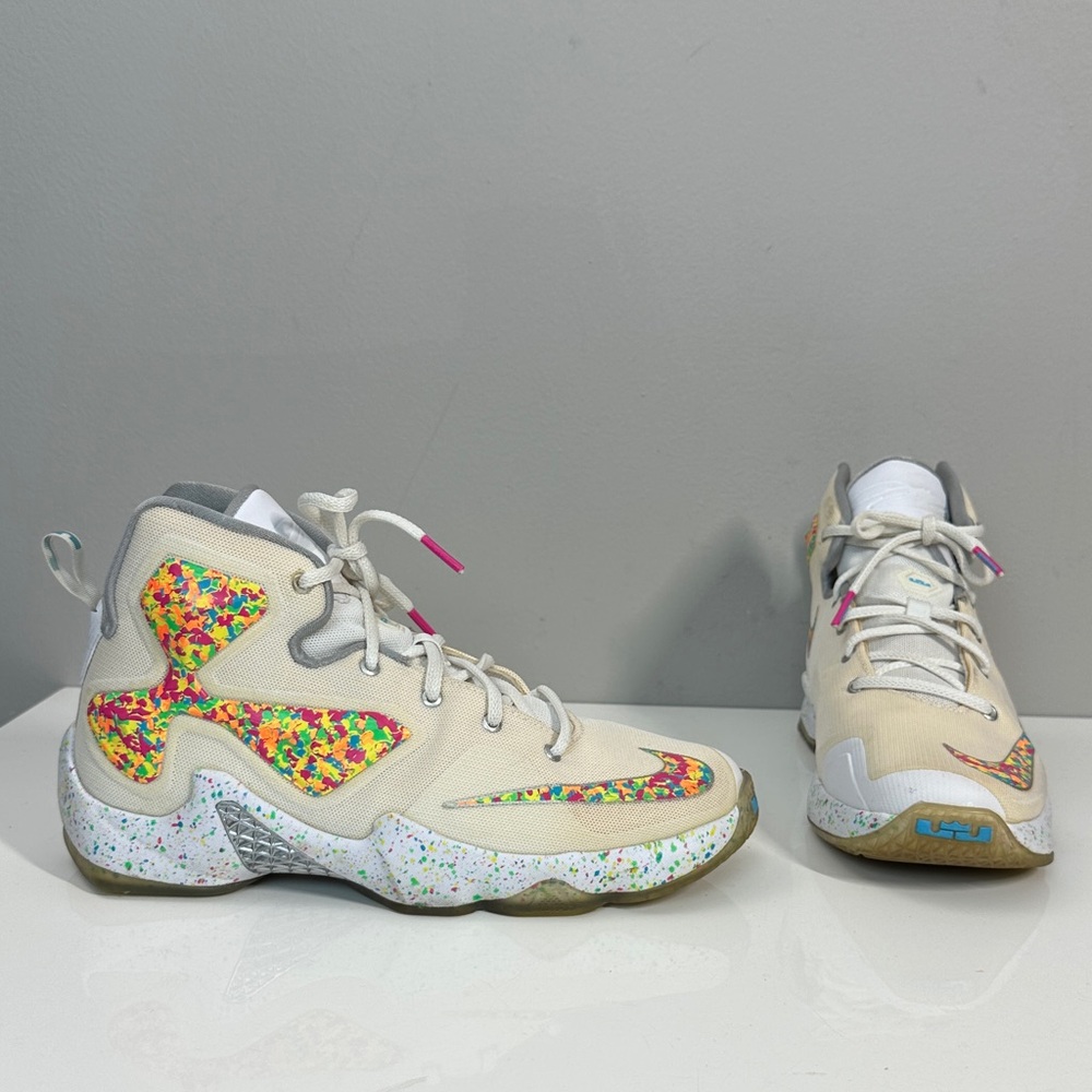 Nike Lebron James‎ Fruity Pebbles Sneakers Size 7Y